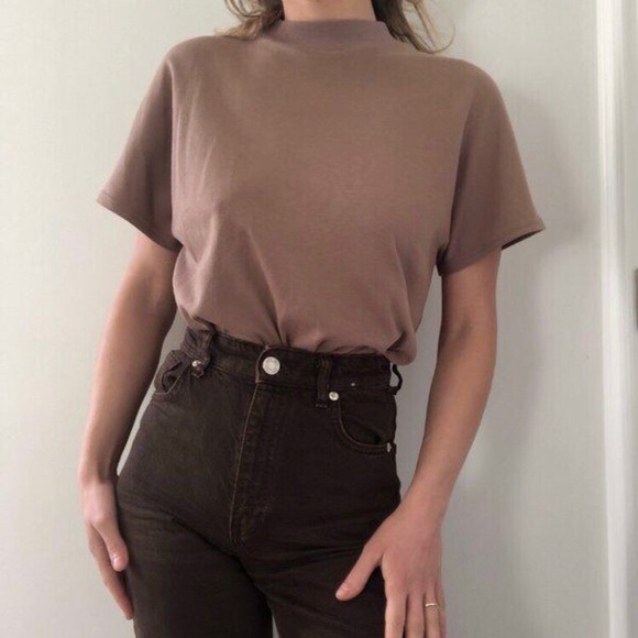 Camel coloured mock neck tee - Picture 4 of 4